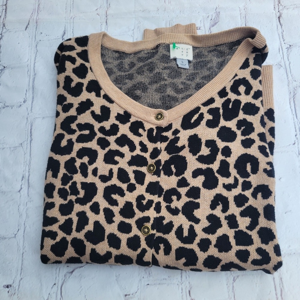 A New Day Womens Leopard Print Button Front‎ Cardigan Sweater Tan Black Large